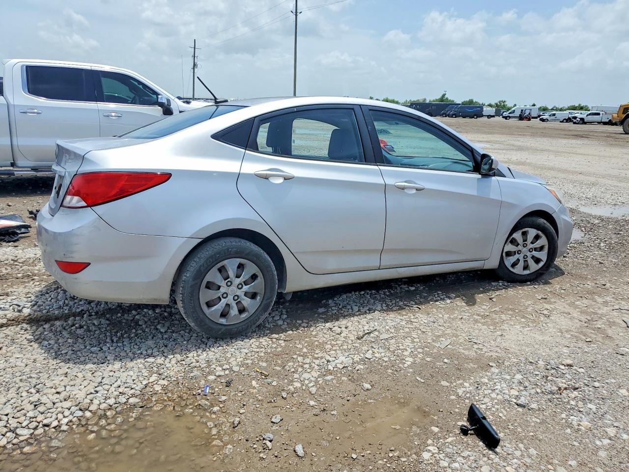 2015 HYUNDAI ACCENT GLS — снимка 3