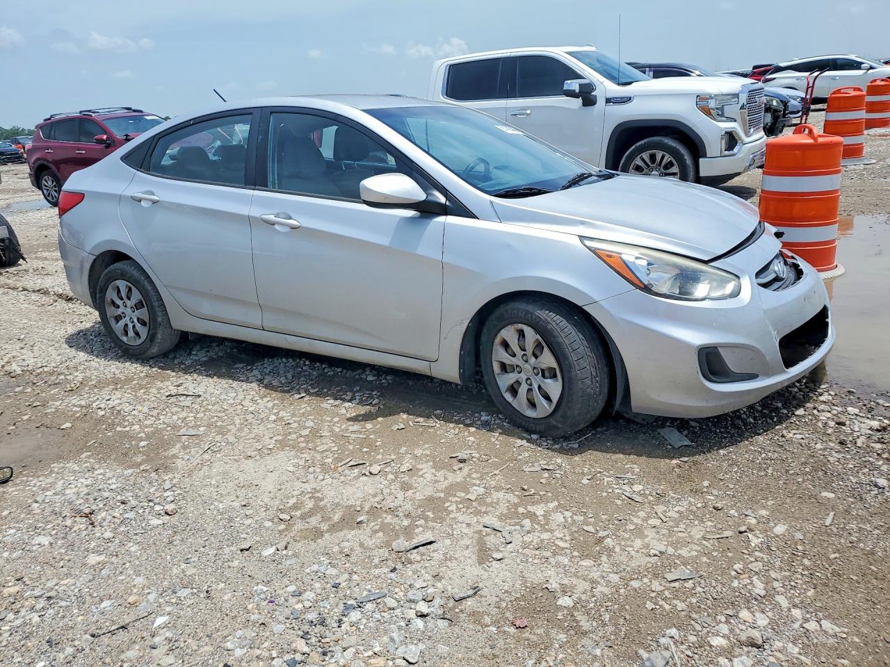 2015 HYUNDAI ACCENT GLS — снимка 4