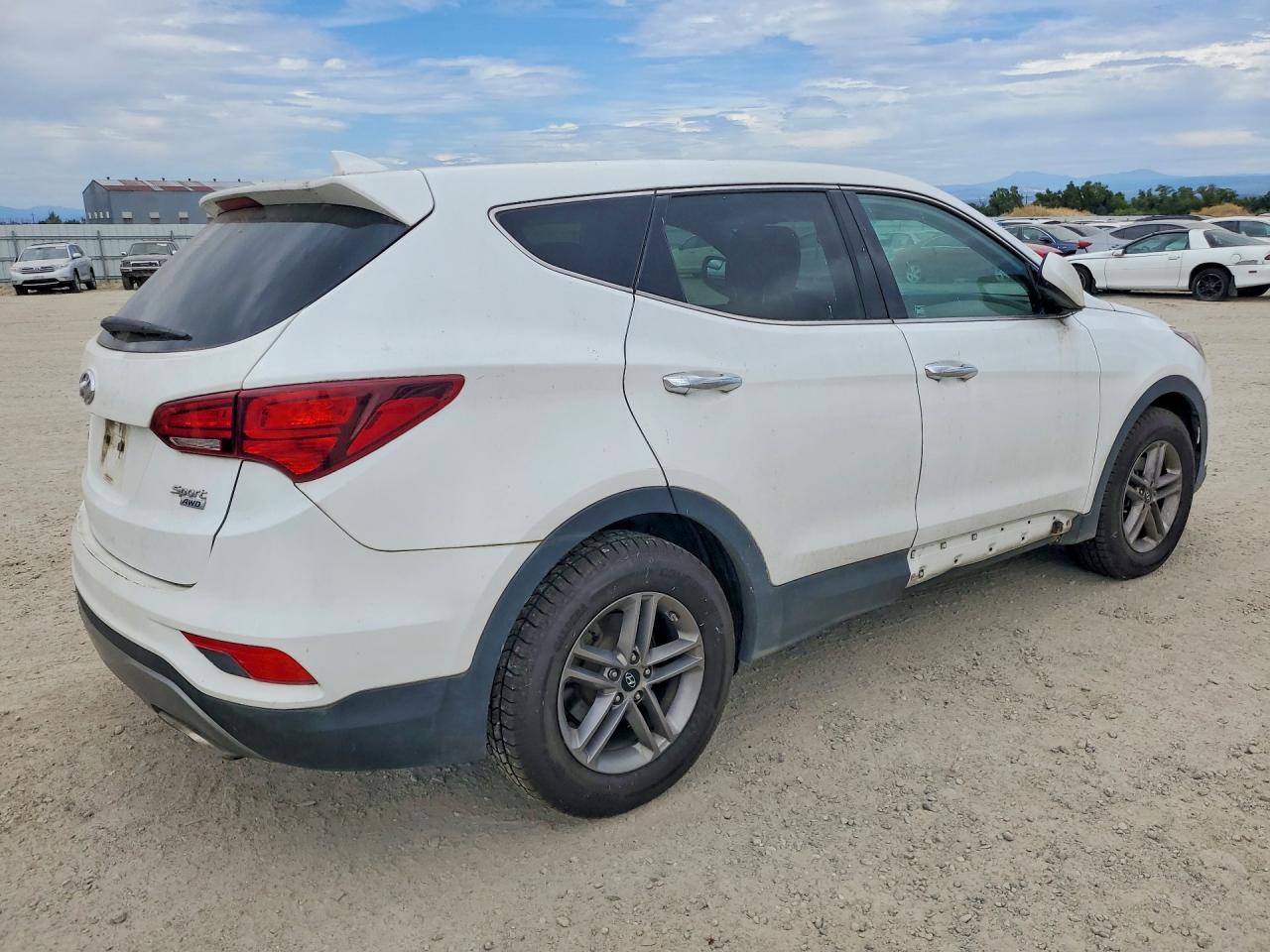 2017 HYUNDAI SANTA FE SPORT 2.4L — снимка 3