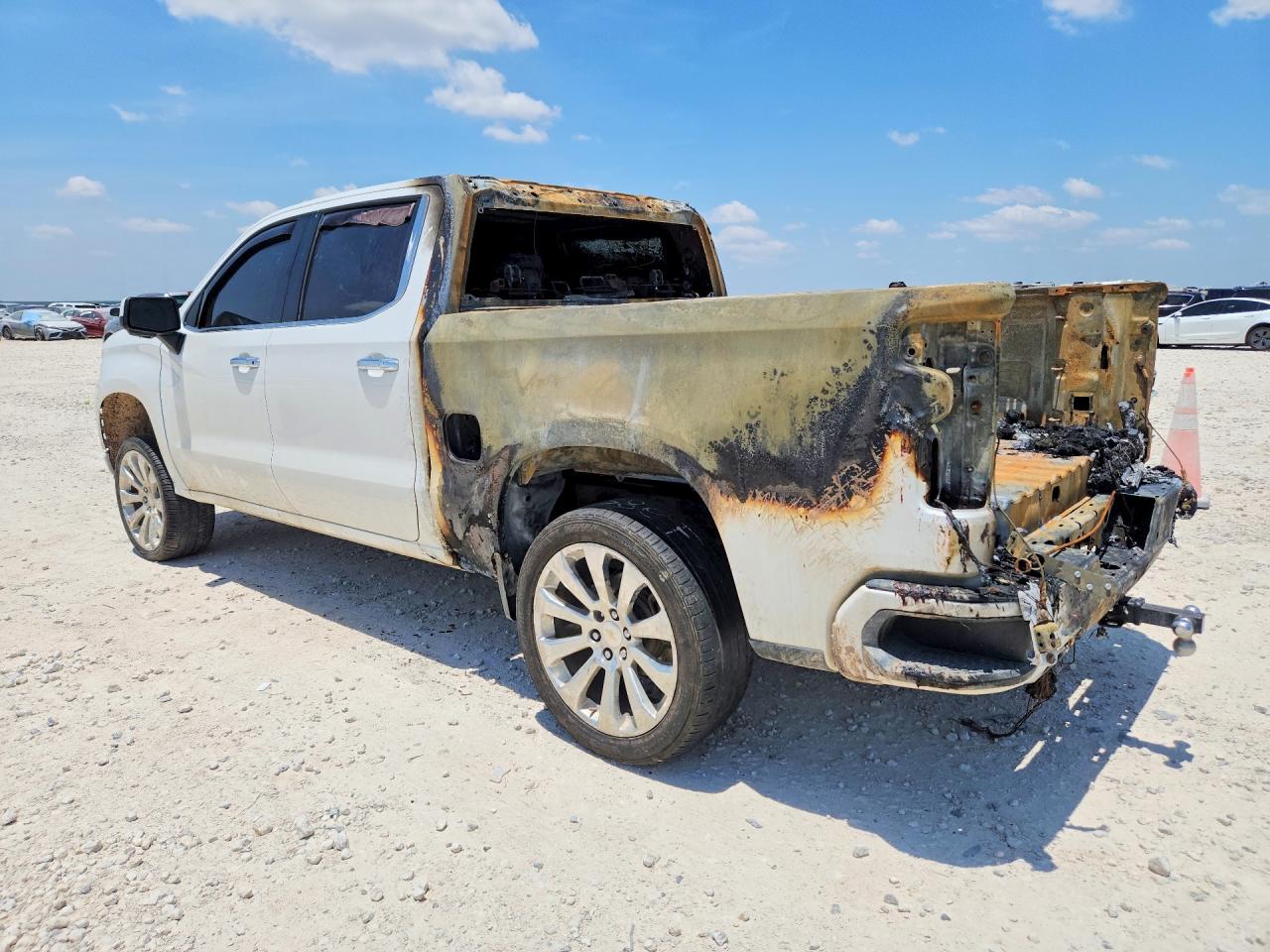 2019 CHEVROLET SILVERADO K1500 HIGH COUNTRY — снимка 2