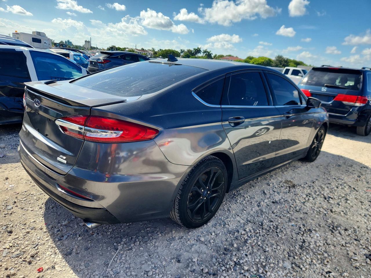 2019 FORD FUSION SE — снимка 3