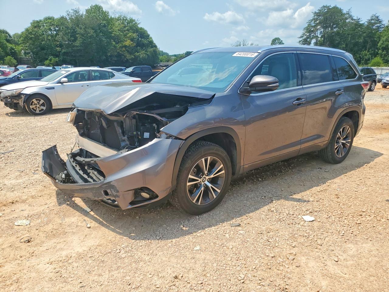 2016 TOYOTA HIGHLANDER XLE