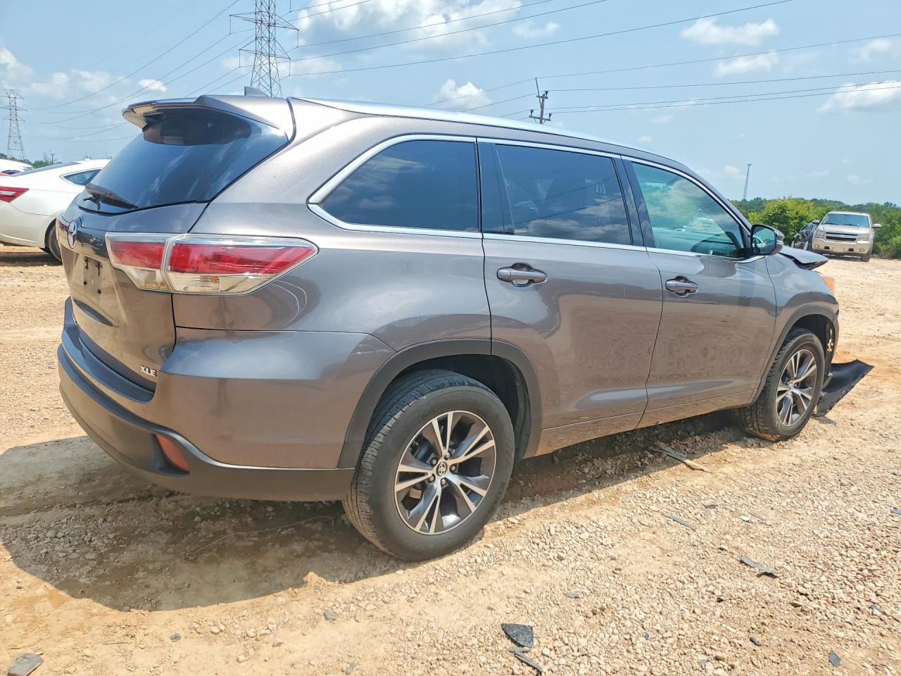 2016 TOYOTA HIGHLANDER XLE — снимка 3