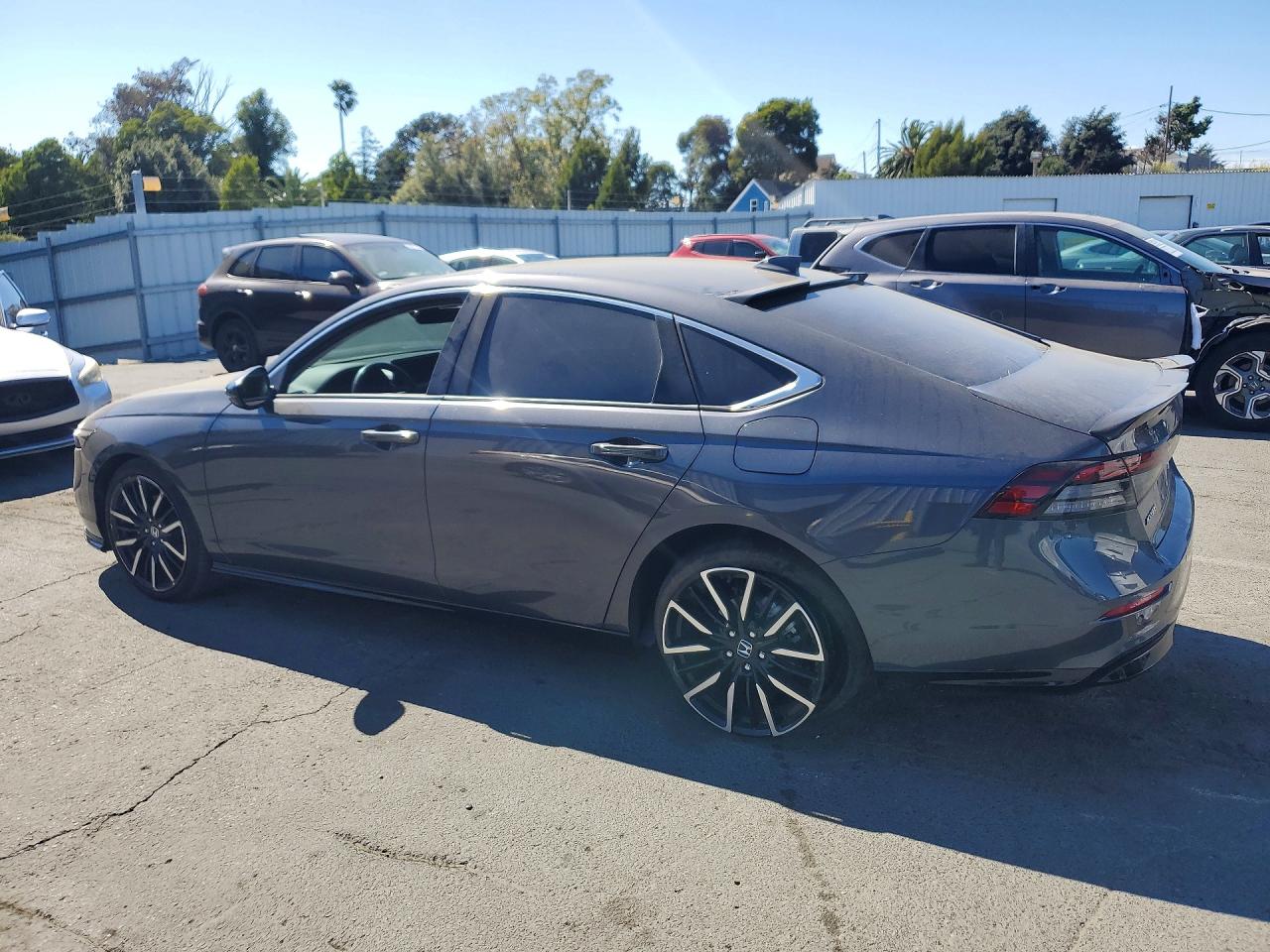 2023 HONDA ACCORD TOURING HYBRID — снимка 2