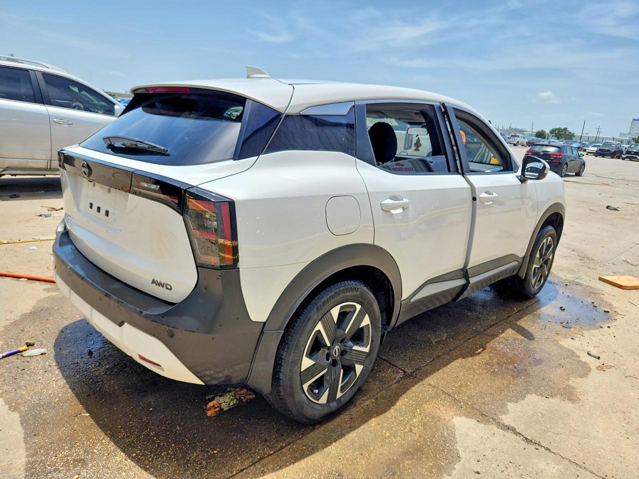 2025 NISSAN KICKS SV — снимка 3