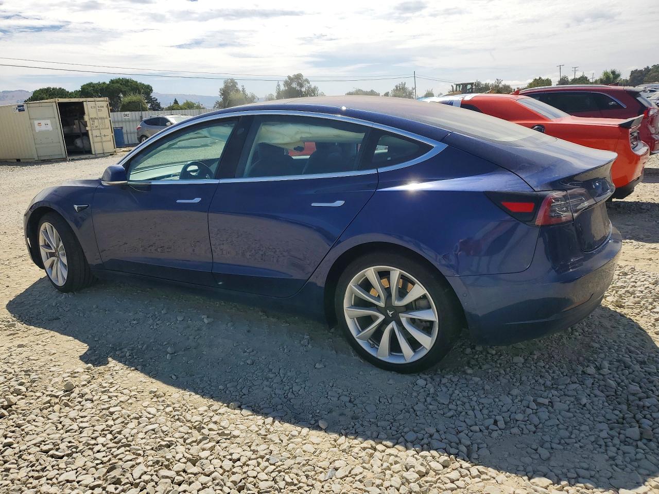 2018 TESLA MODEL 3 — снимка 2