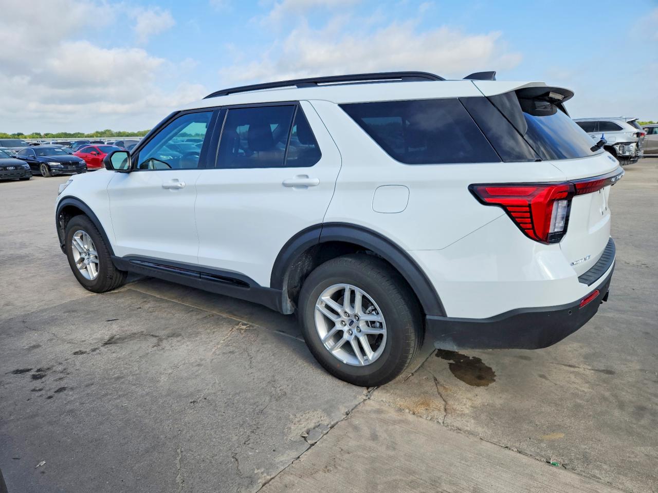 2026 FORD EXPLORER ACTIVE — снимка 2