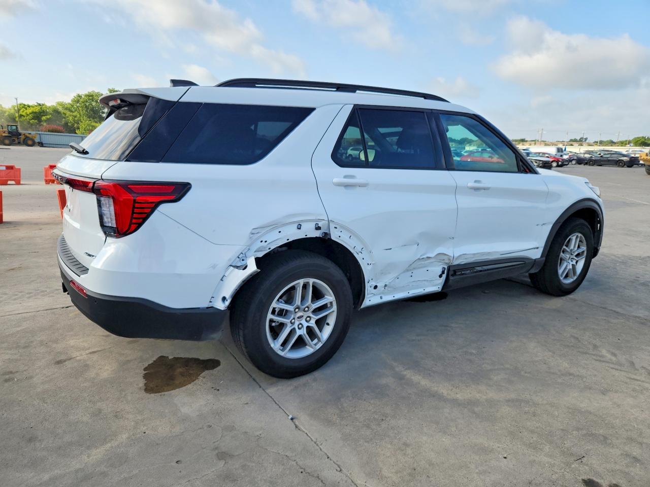 2026 FORD EXPLORER ACTIVE — снимка 3