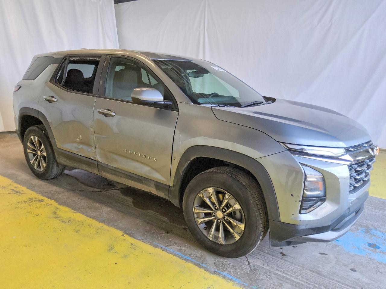2026 CHEVROLET EQUINOX LT — снимка 4