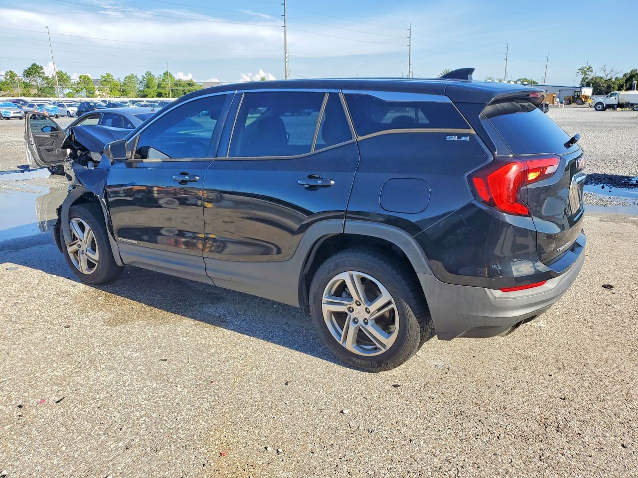 2018 GMC TERRAIN SLE — снимка 2