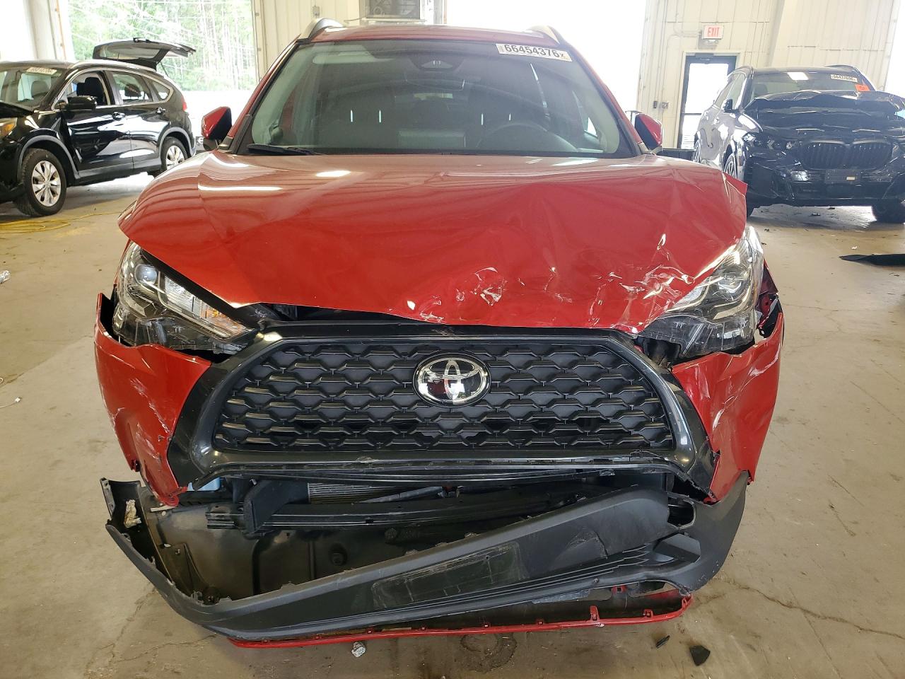 2024 TOYOTA COROLLA CROSS LE — снимка 5