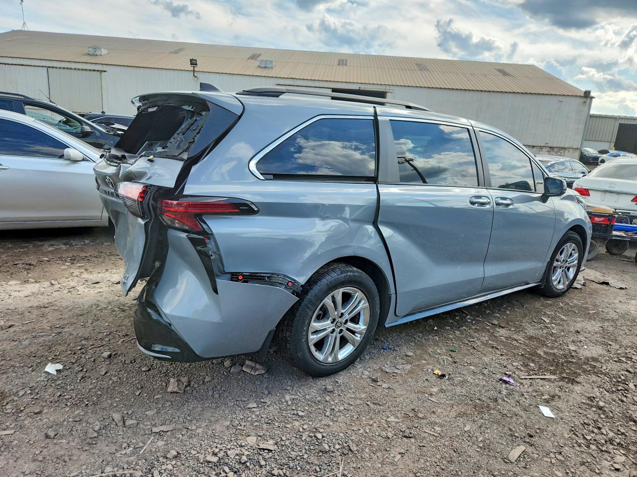 2023 TOYOTA SIENNA XSE 7-PASSENGER — снимка 3