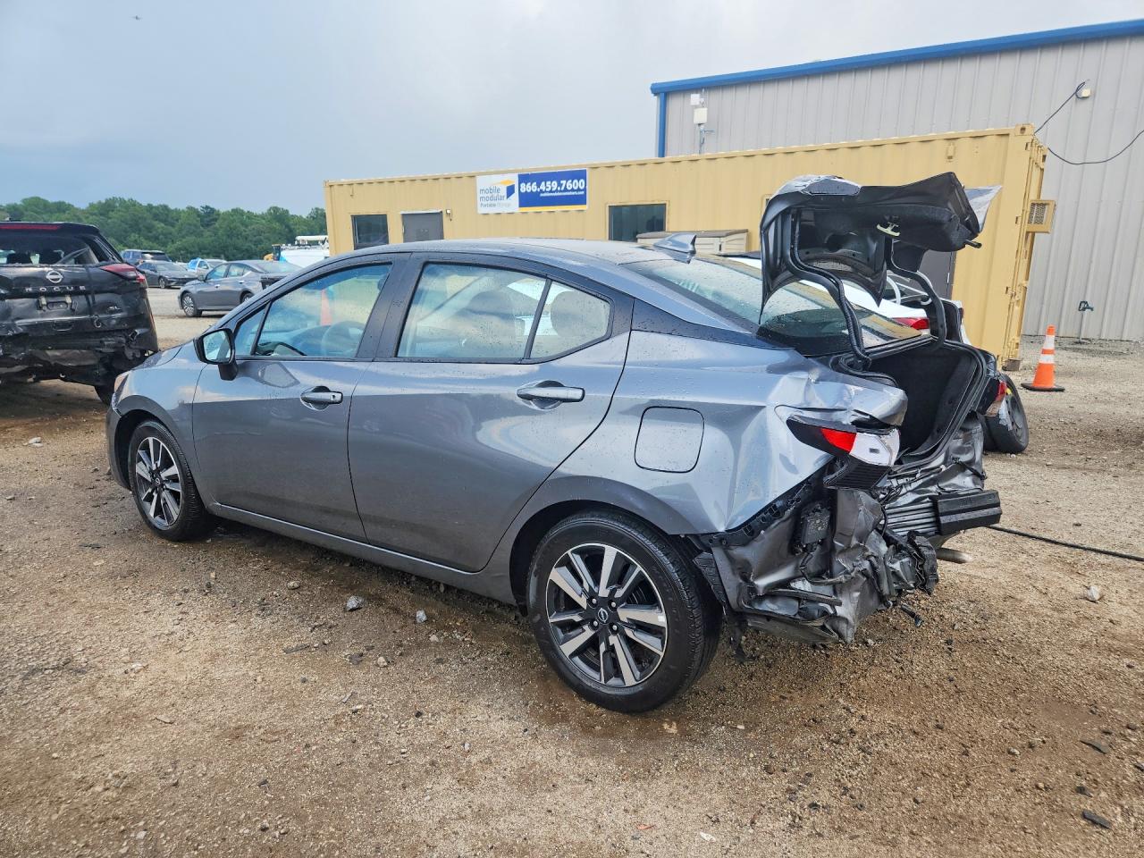 2025 NISSAN VERSA SV — photo 2
