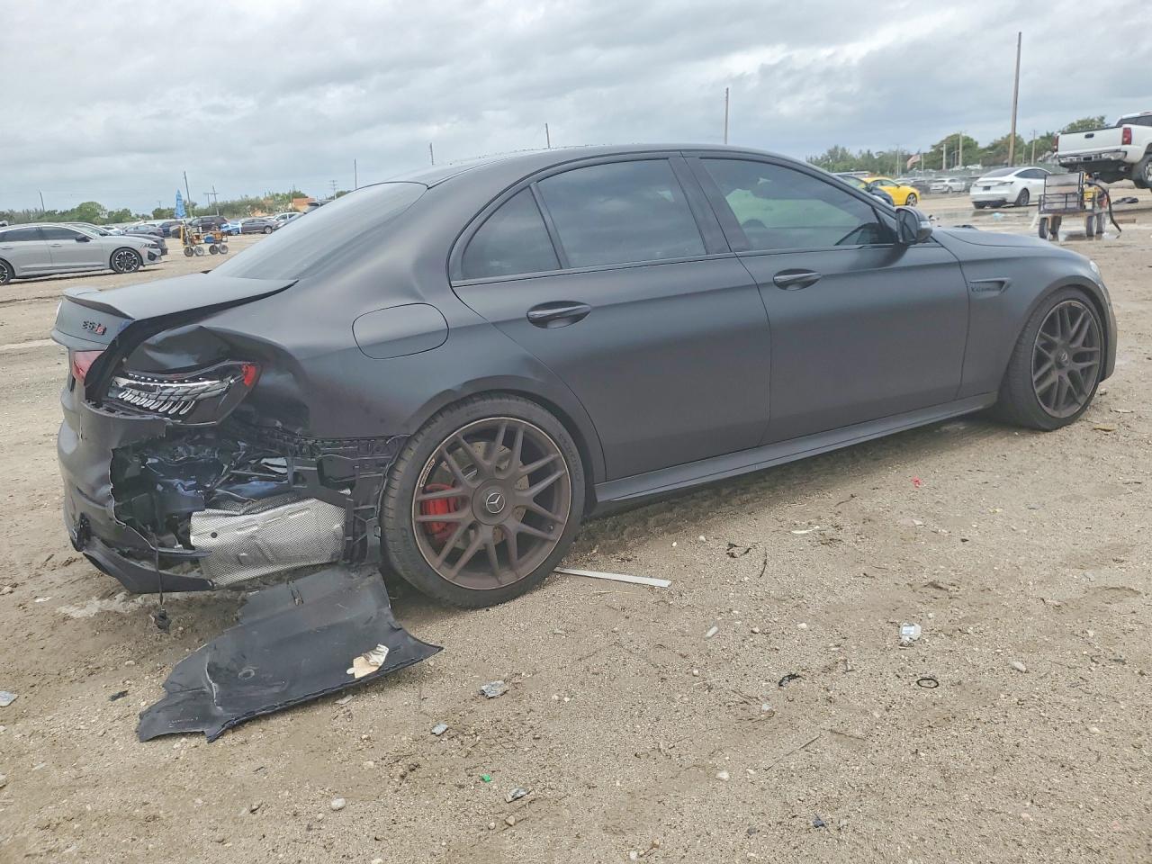 2021 MERCEDES-BENZ E 63 AMG-S 4MATIC — снимка 3