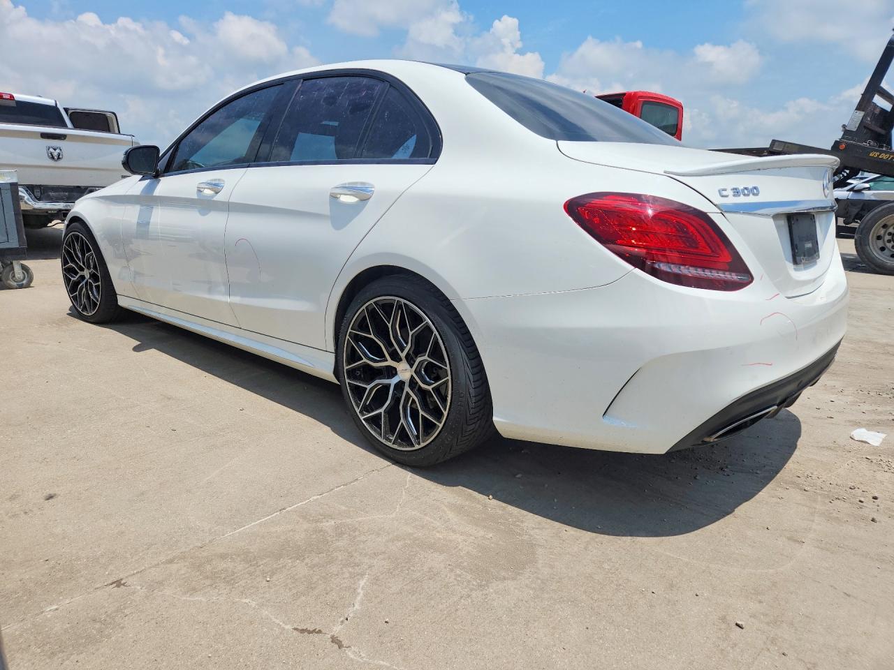 2019 MERCEDES-BENZ C 300 — снимка 2