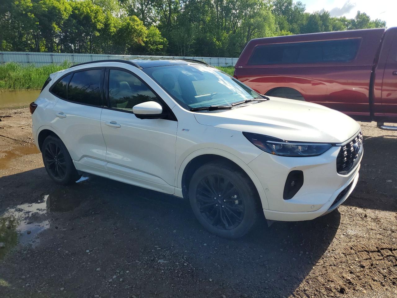 2024 FORD ESCAPE ST LINE ELITE — снимка 4