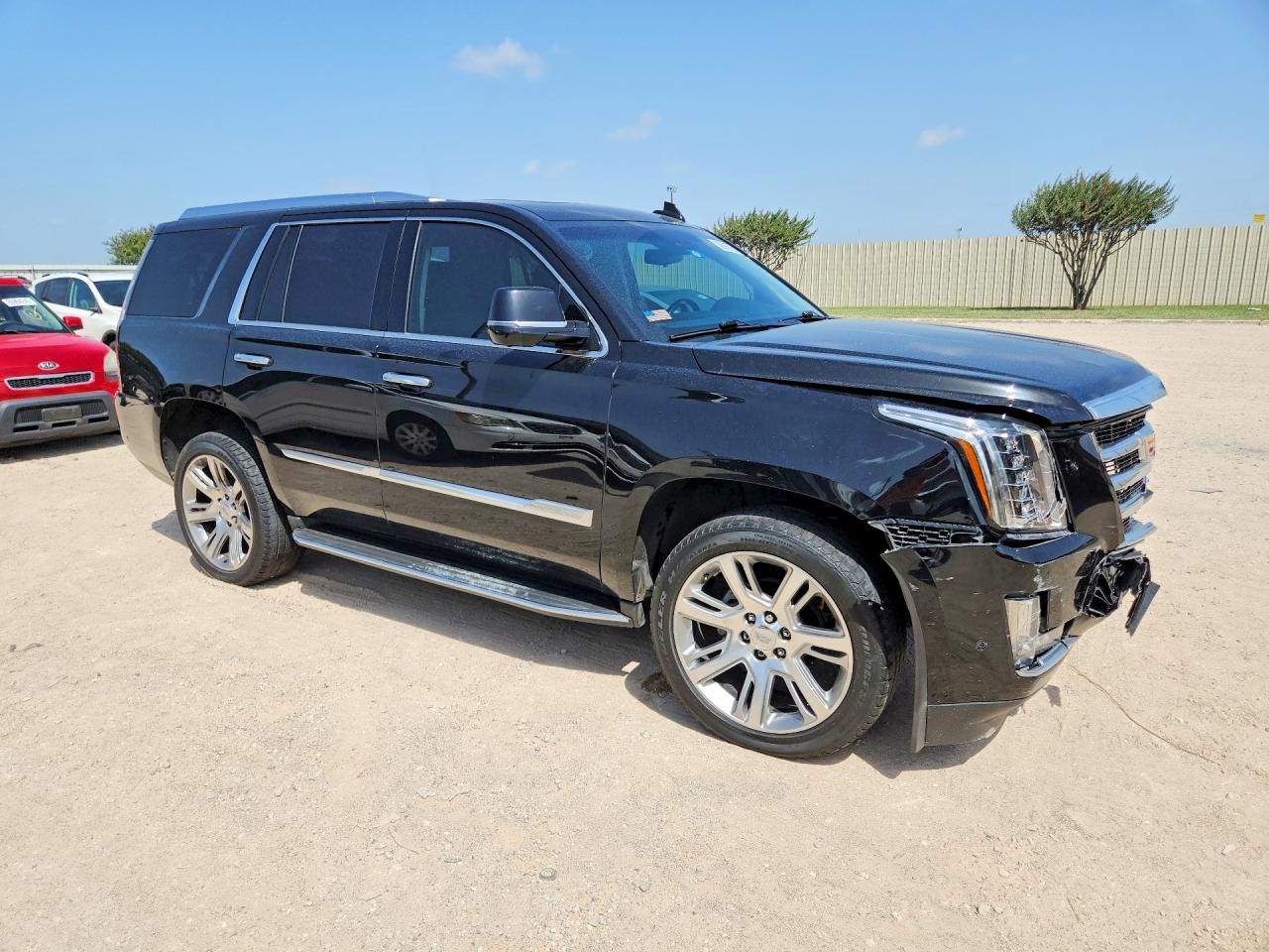 2017 CADILLAC ESCALADE LUXURY — снимка 4