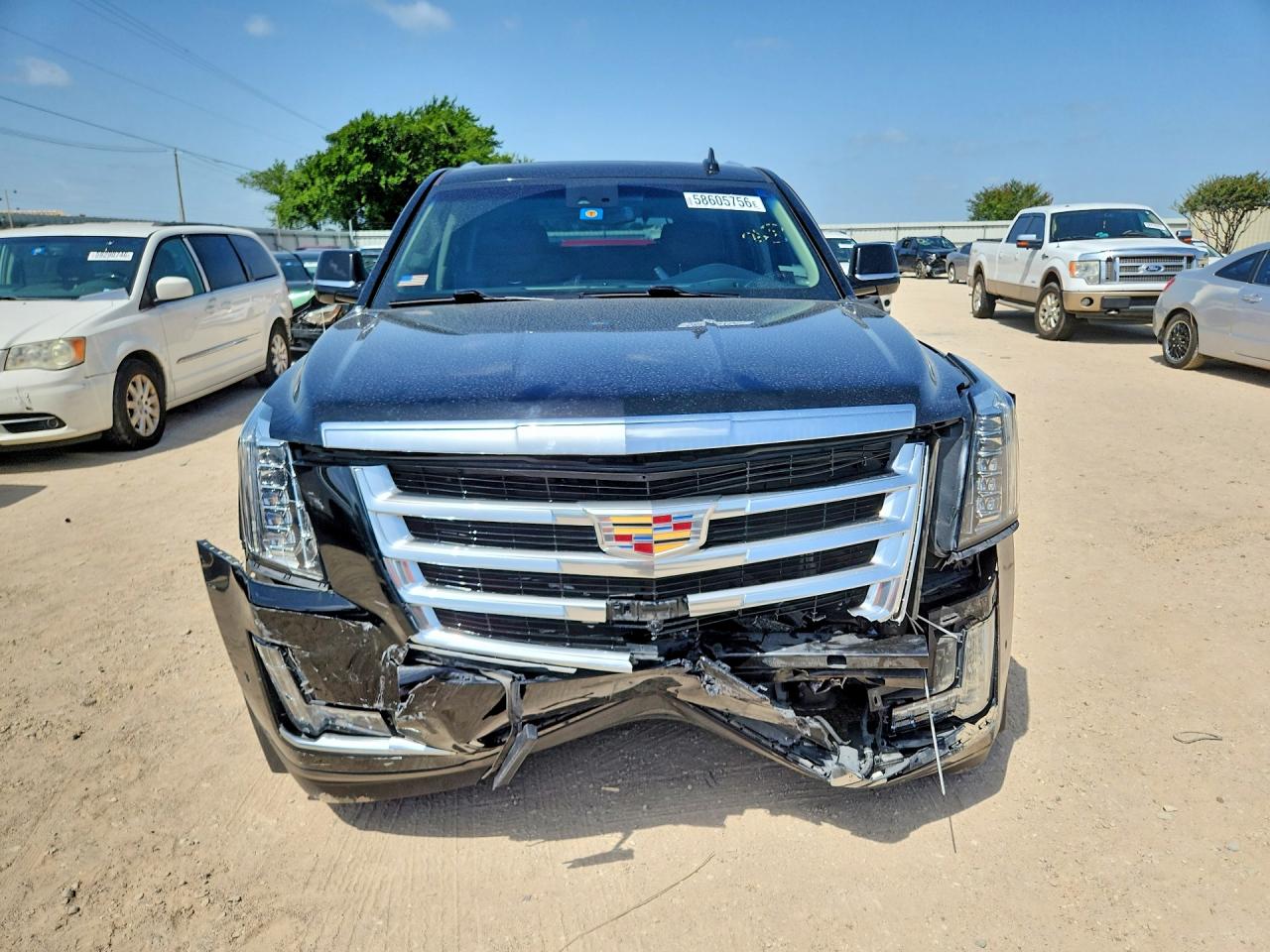 2017 CADILLAC ESCALADE LUXURY — снимка 5