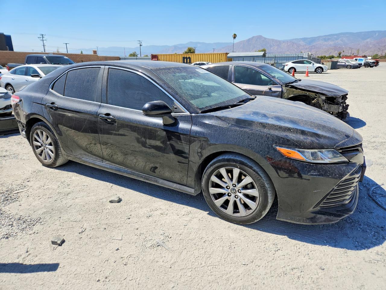 2018 TOYOTA CAMRY LE — снимка 4