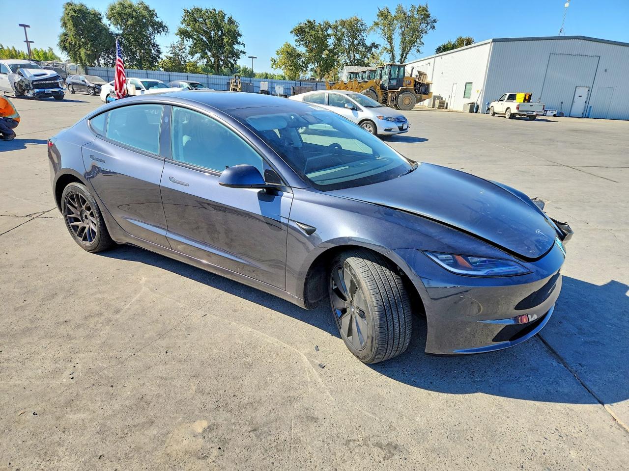 2025 TESLA MODEL 3 — снимка 4