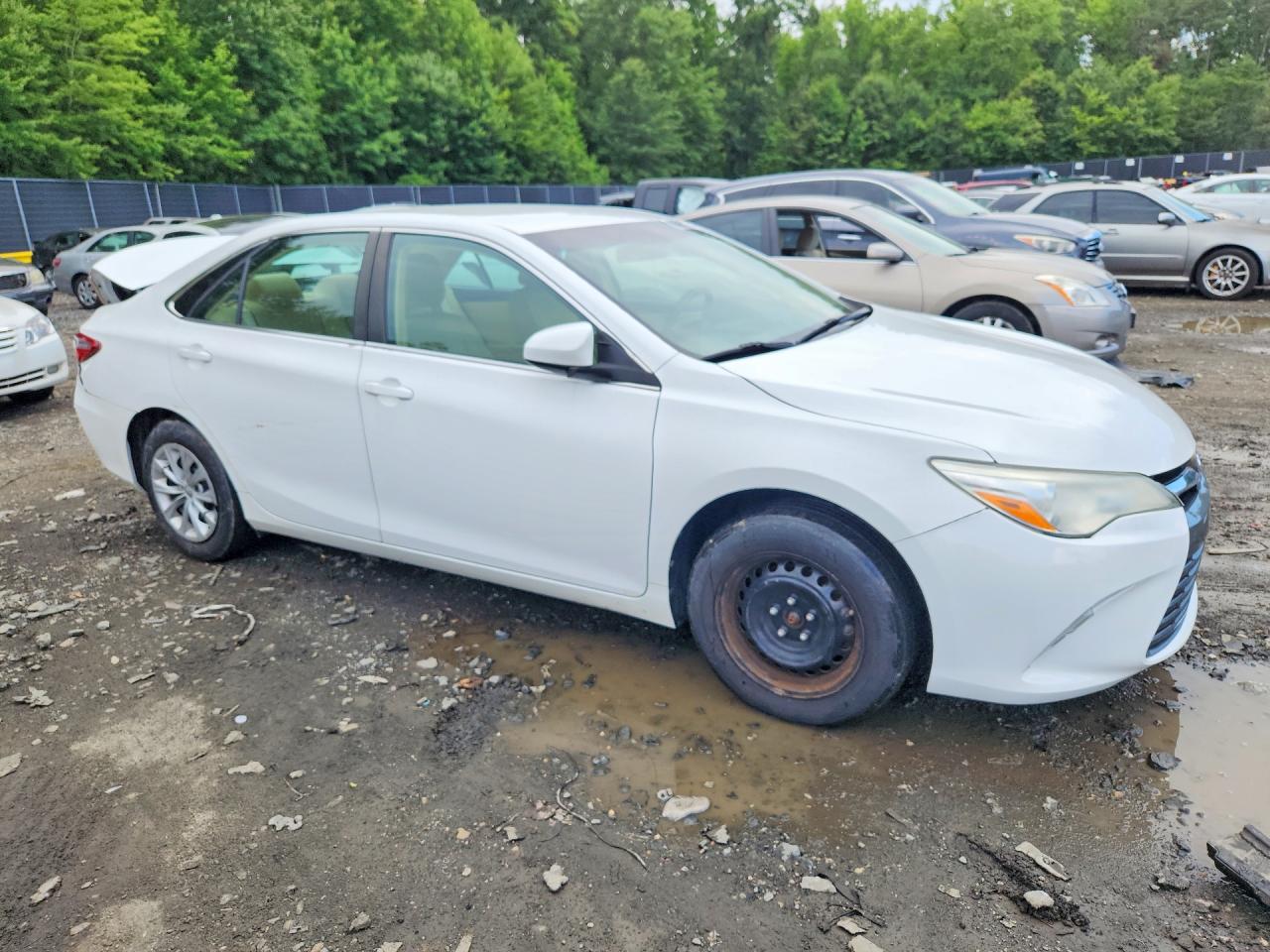 2016 TOYOTA CAMRY LE — снимка 4