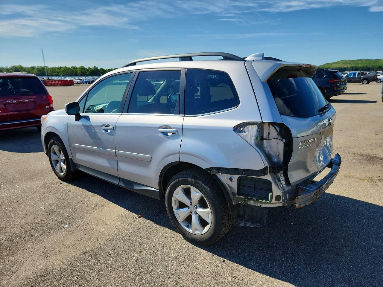 2016 SUBARU FORESTER 2.5I LIMITED — снимка 2