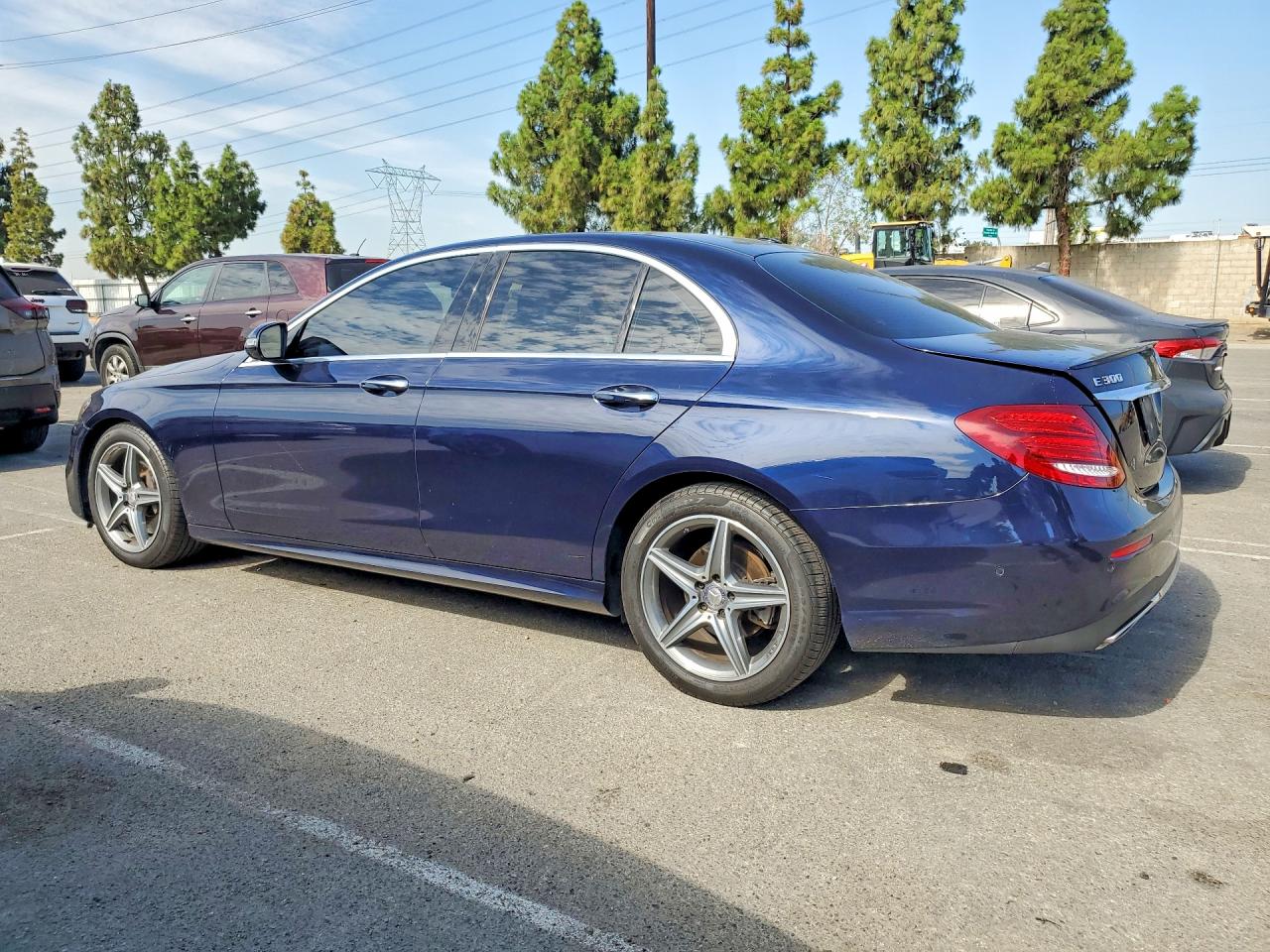 2017 MERCEDES-BENZ E 300 — снимка 2