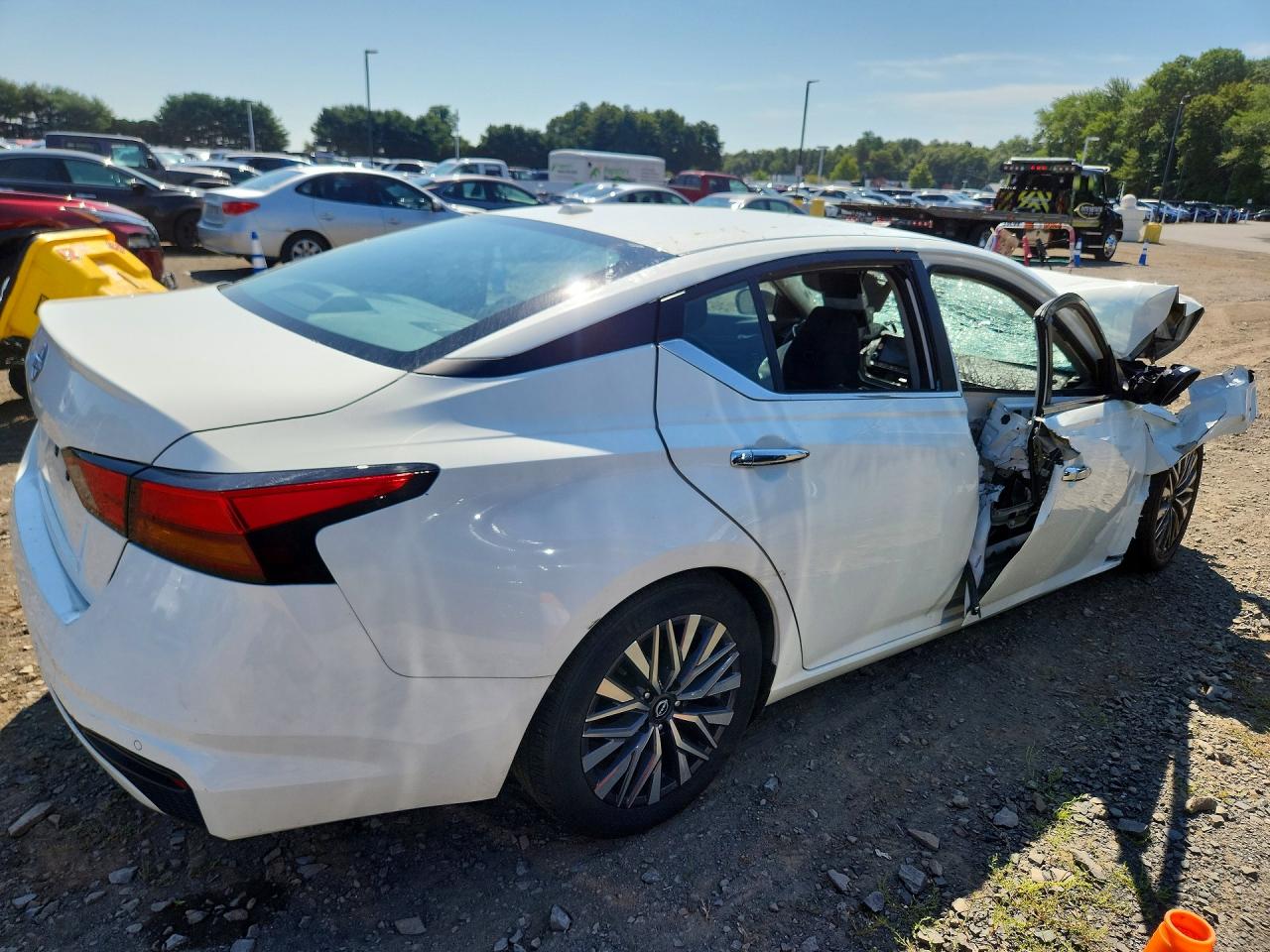 2025 NISSAN ALTIMA SV — снимка 3