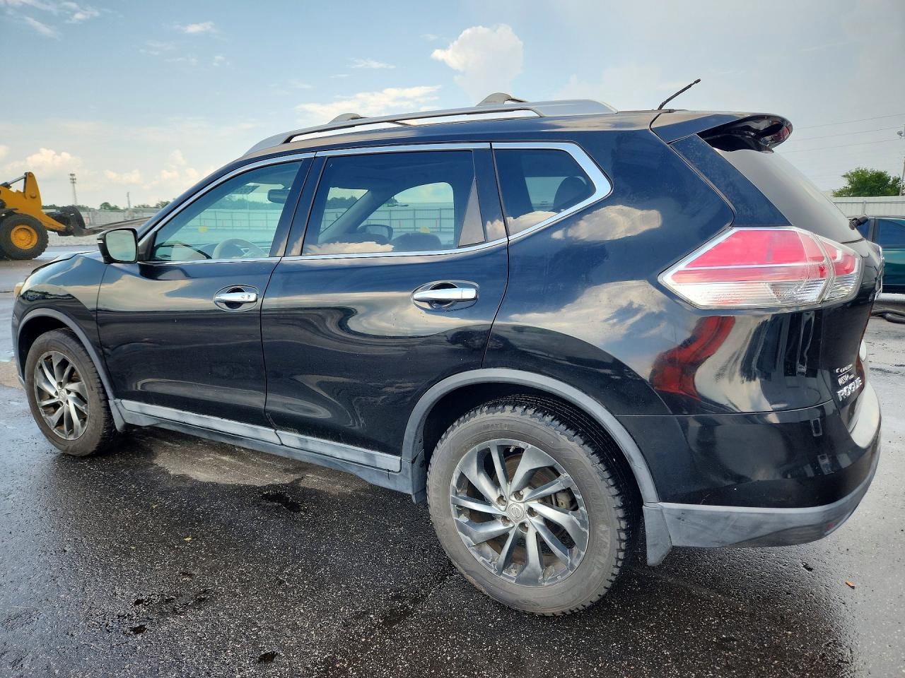 2015 NISSAN ROGUE SL — снимка 2