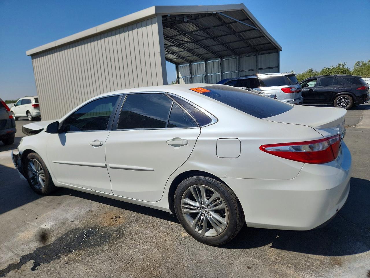 2015 TOYOTA CAMRY SE — снимка 2