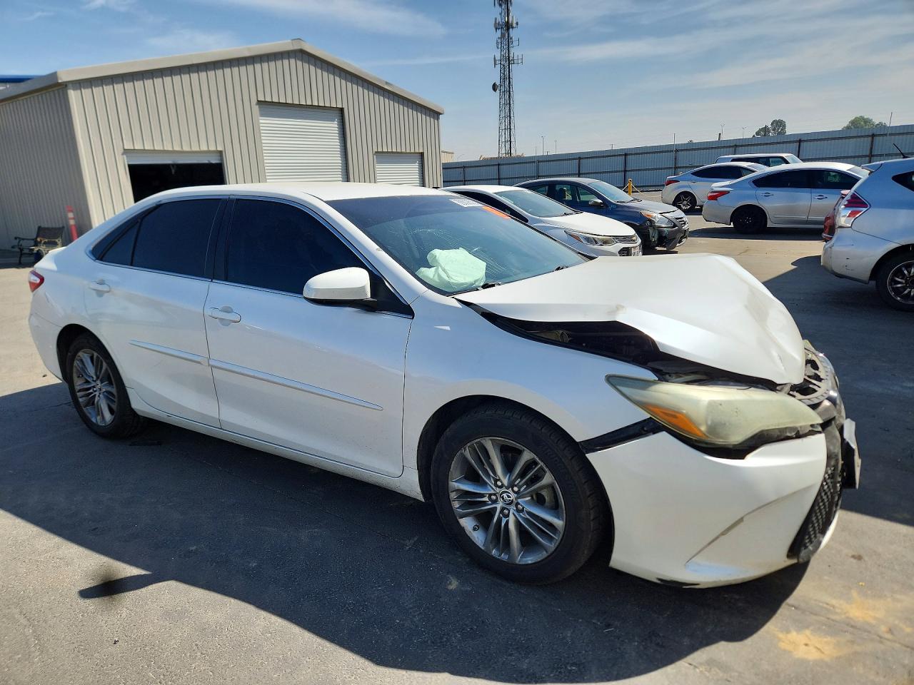 2015 TOYOTA CAMRY SE — снимка 4