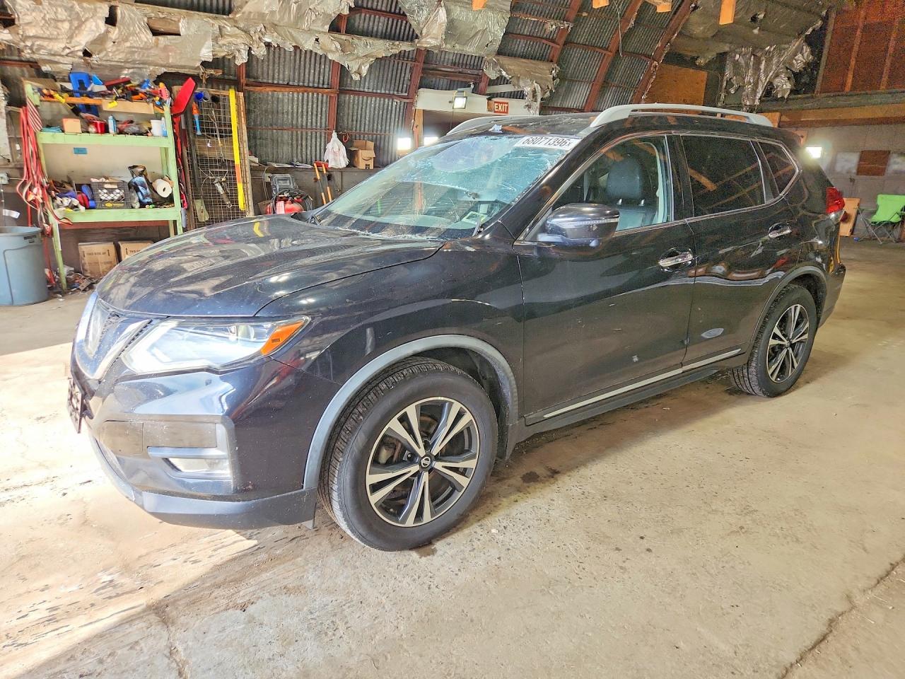 2017 NISSAN ROGUE SL