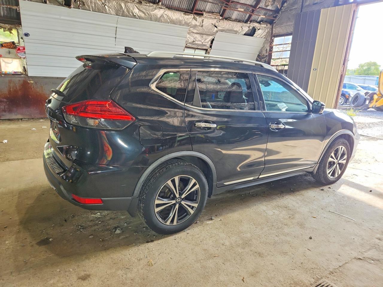 2017 NISSAN ROGUE SL — снимка 3