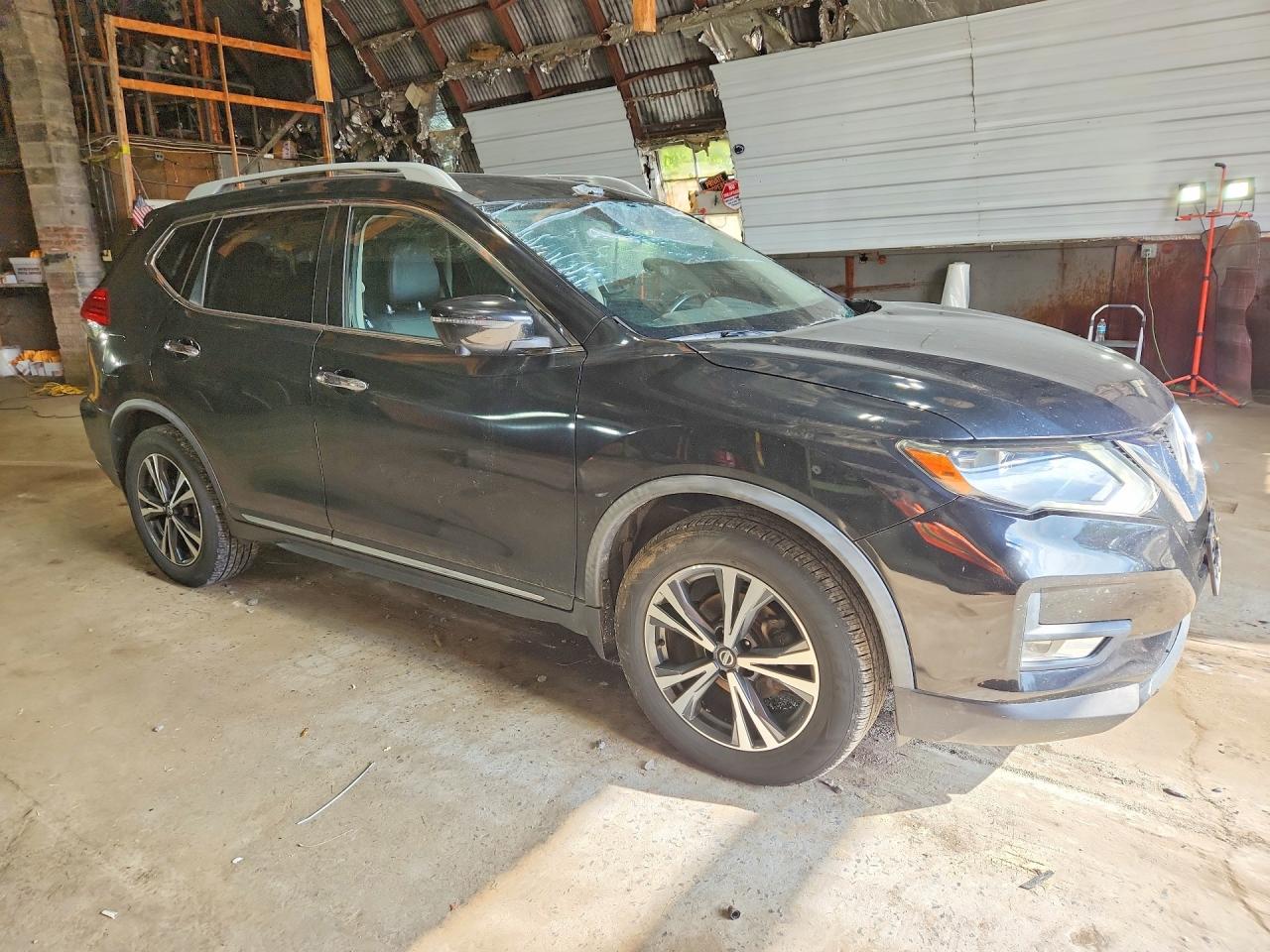 2017 NISSAN ROGUE SL — снимка 4