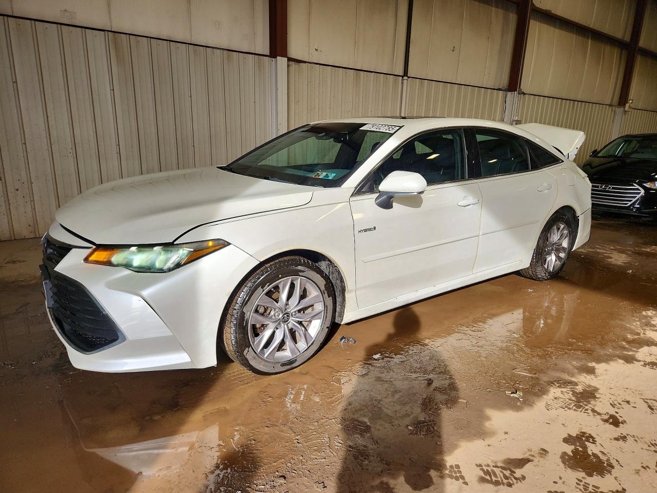 2021 TOYOTA AVALON XLE