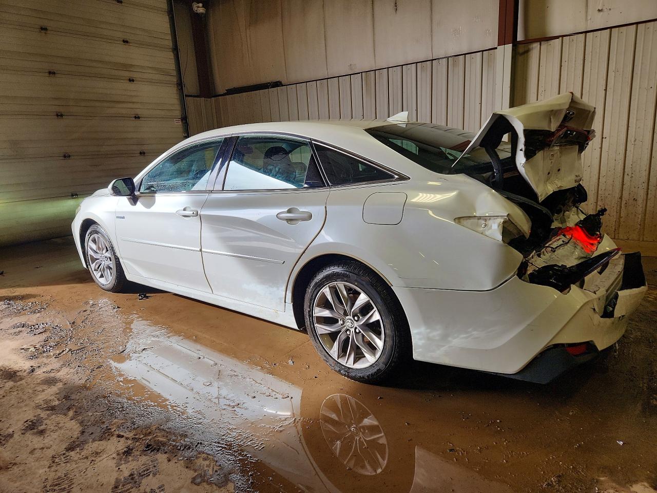2021 TOYOTA AVALON XLE — снимка 2
