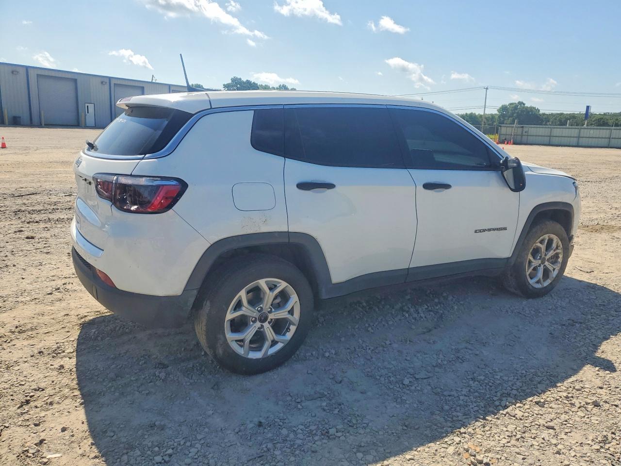 2025 JEEP COMPASS SPORT — снимка 3