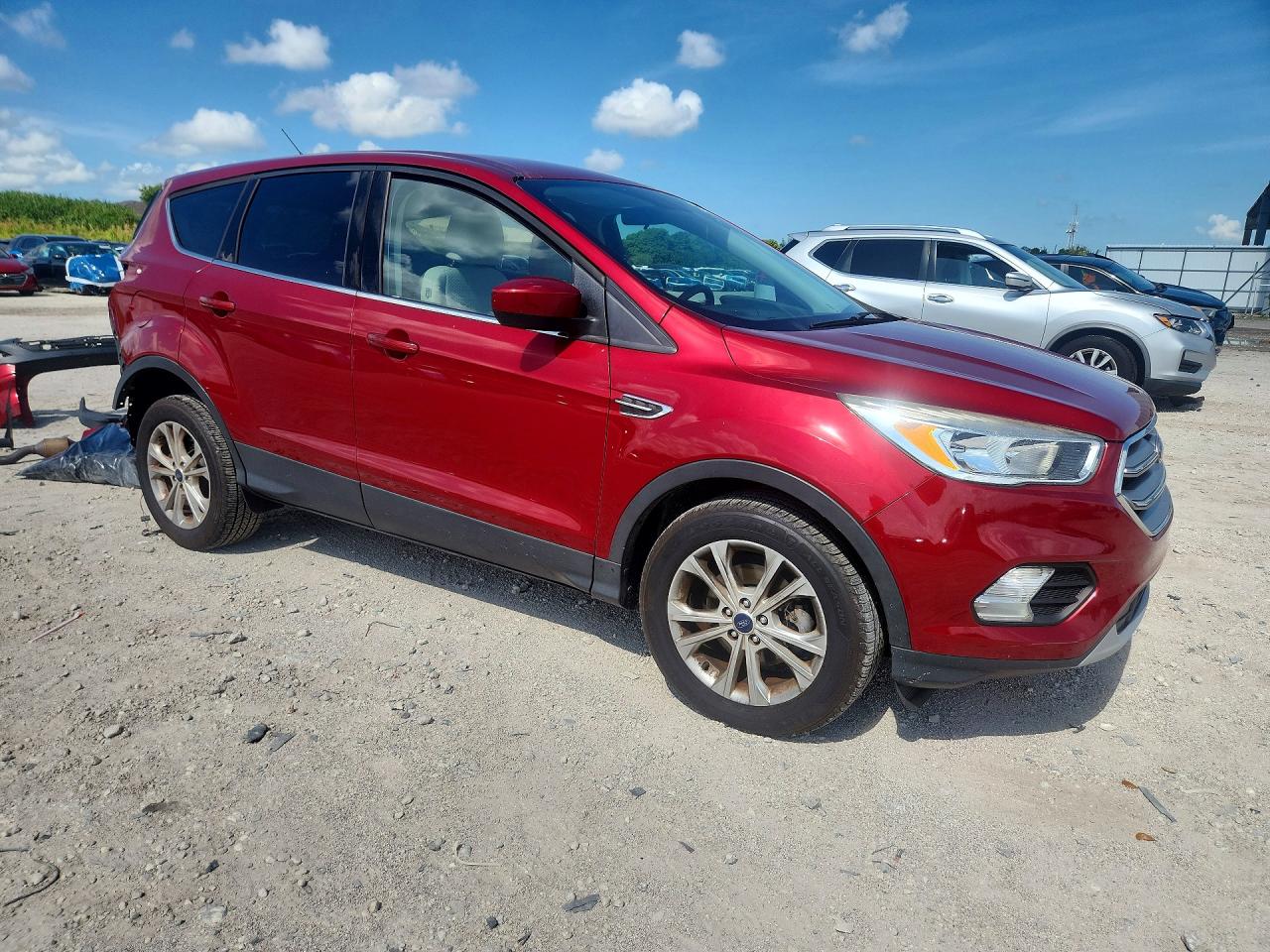 2017 FORD ESCAPE SE — снимка 4