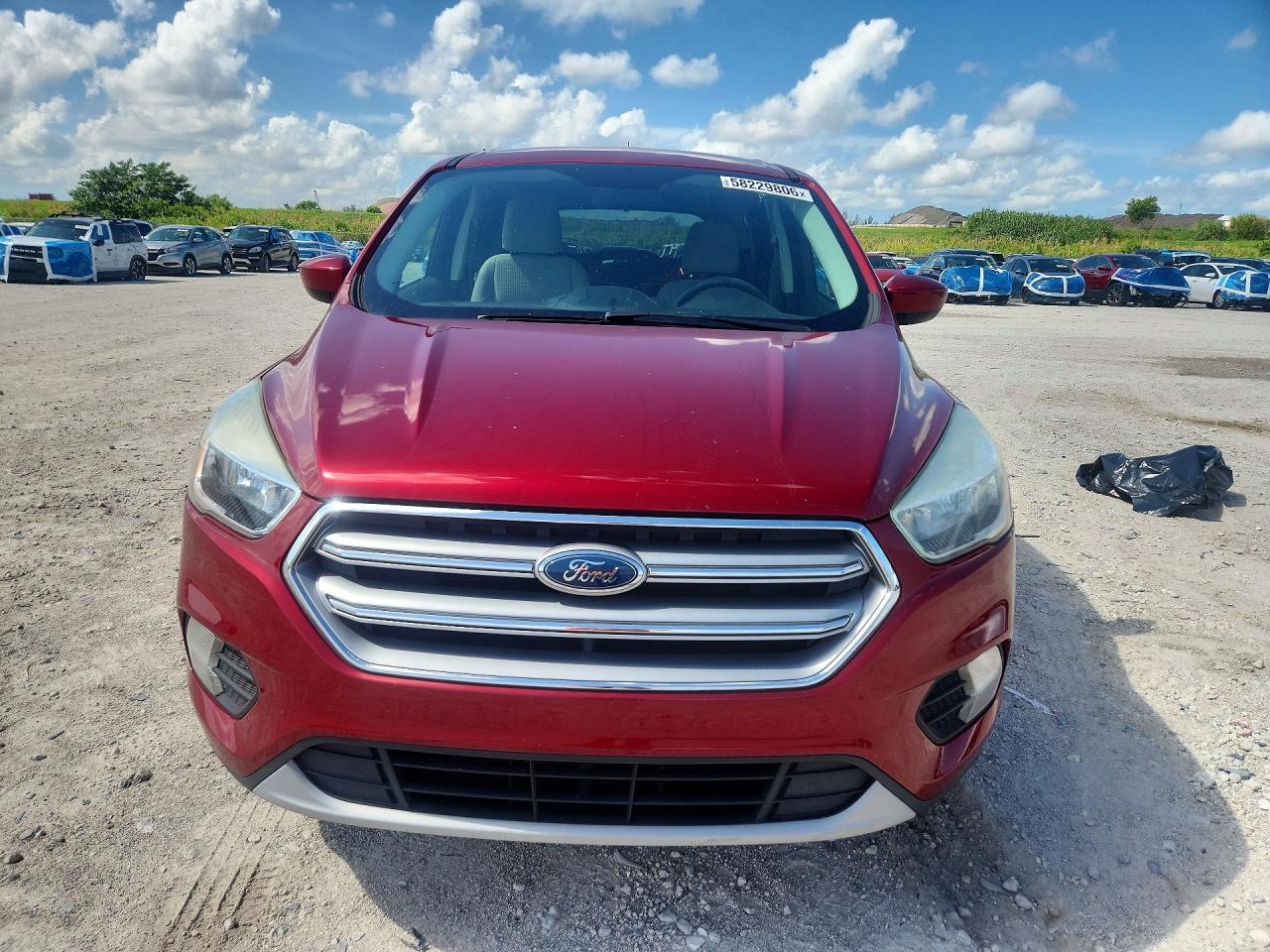 2017 FORD ESCAPE SE — снимка 5