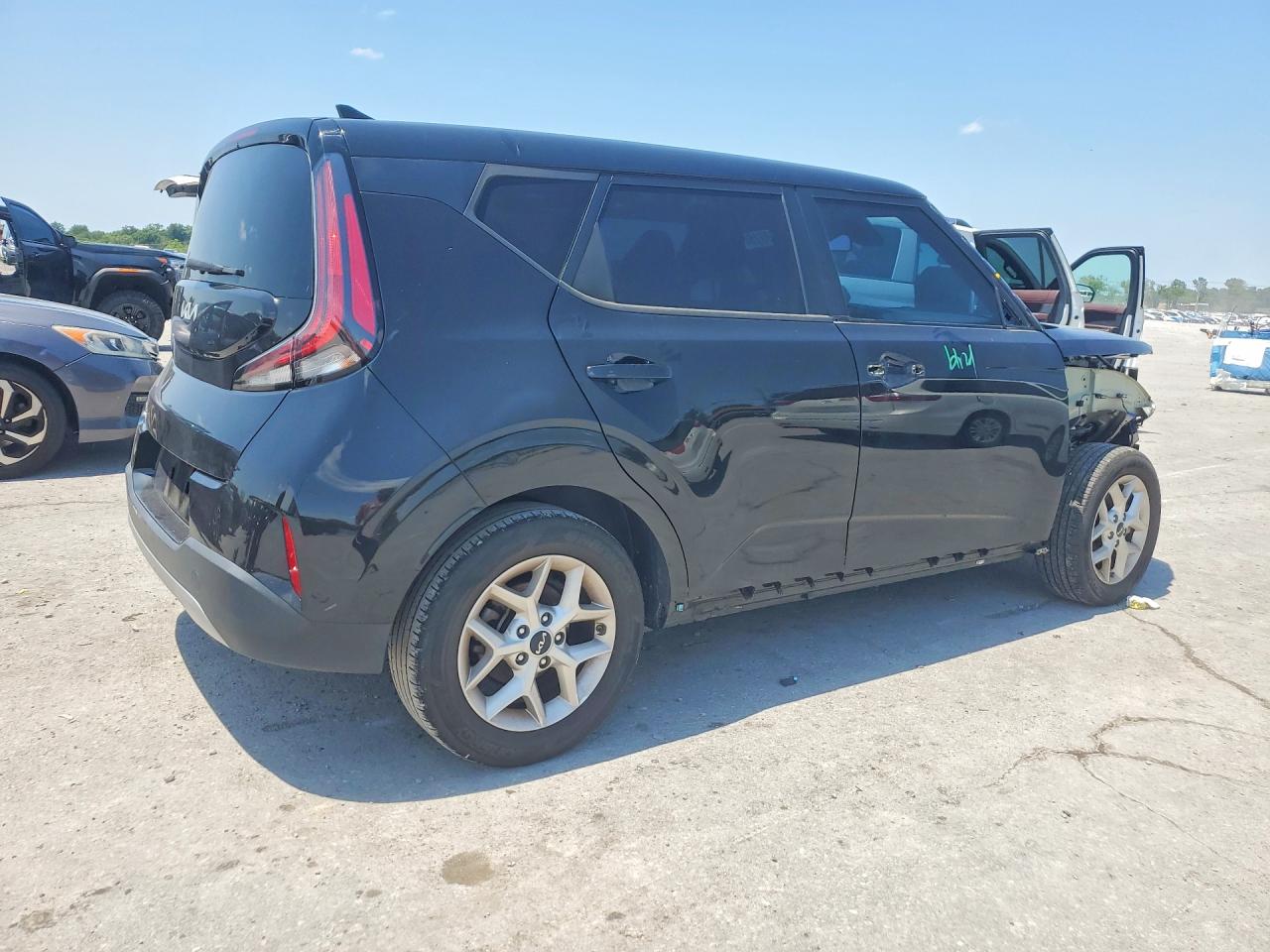 2024 KIA SOUL LX — снимка 3