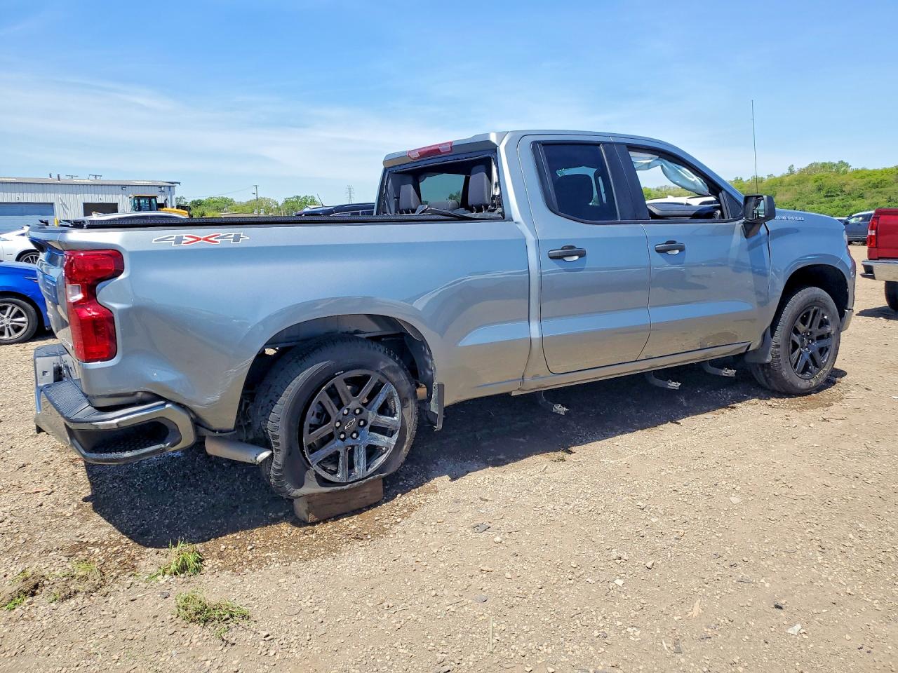 2026 CHEVROLET SILVERADO K1500 CUSTOM — снимка 3