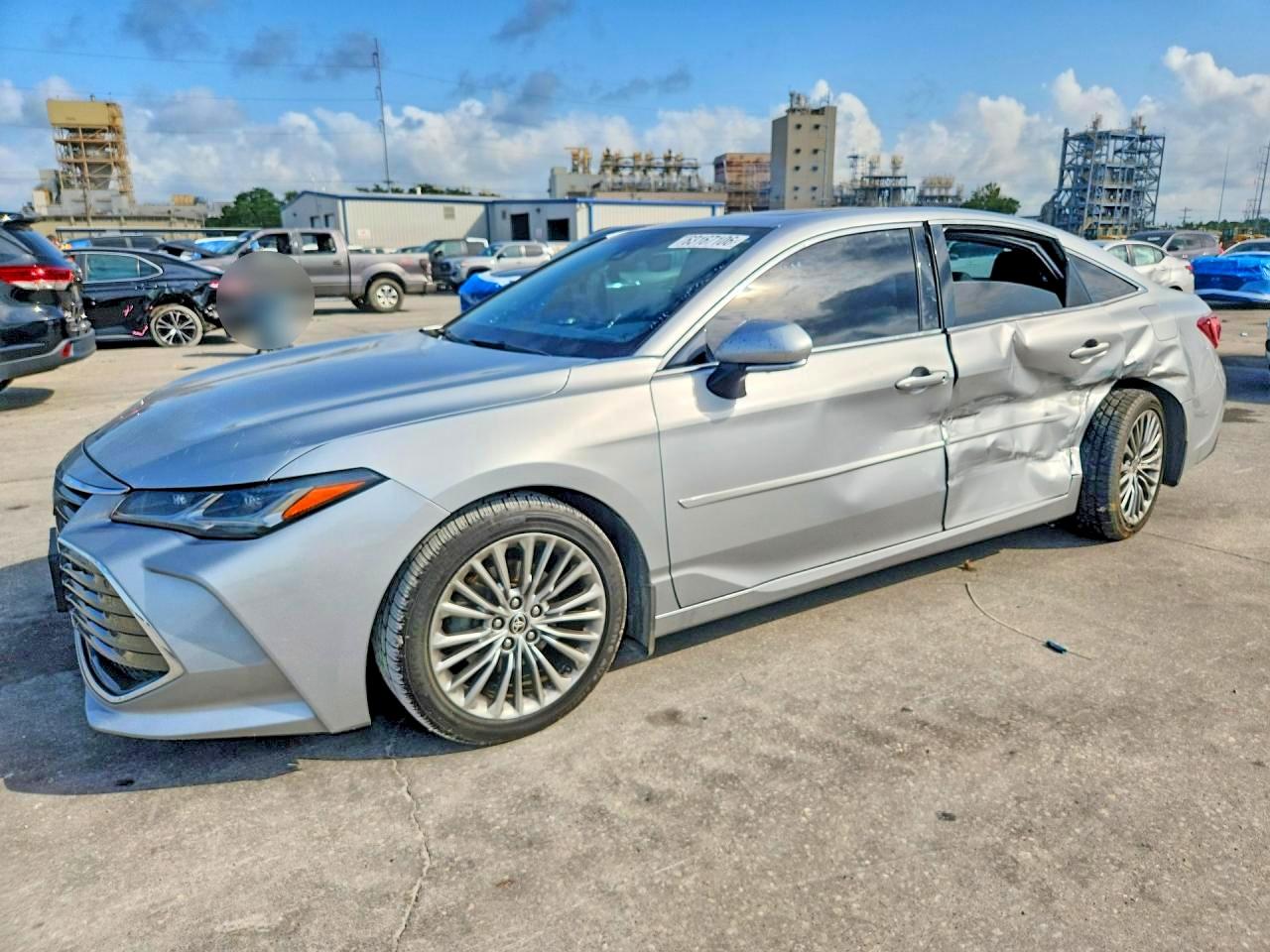 2020 TOYOTA AVALON LIMITED