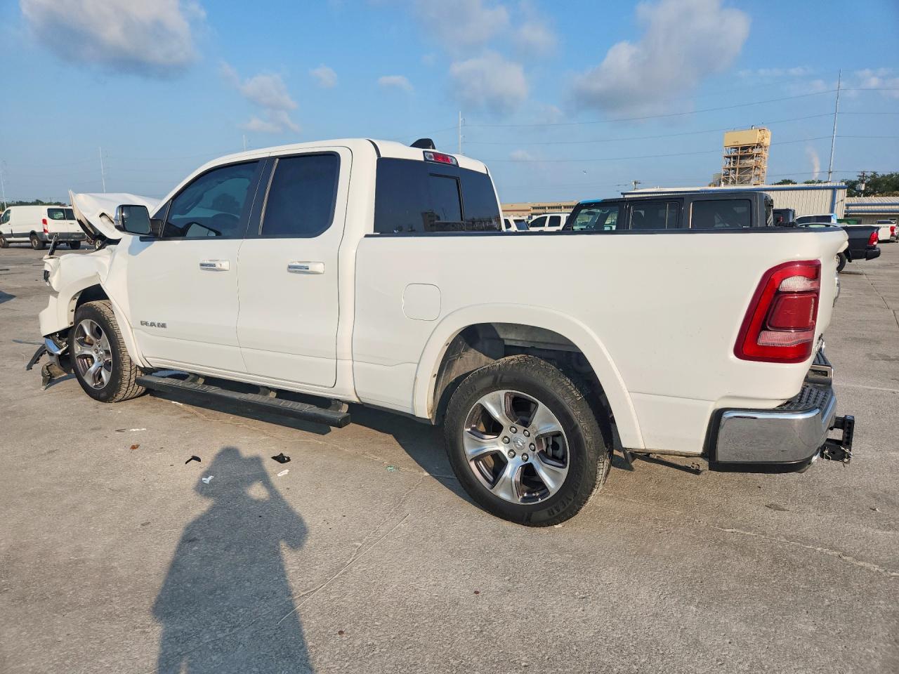2020 RAM 1500 LARAMIE — снимка 2