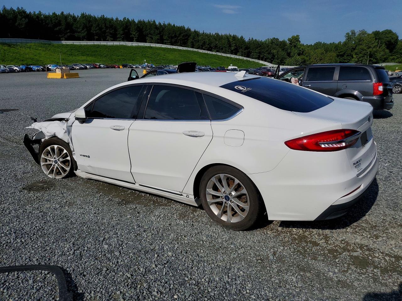 2019 FORD FUSION SE — снимка 2