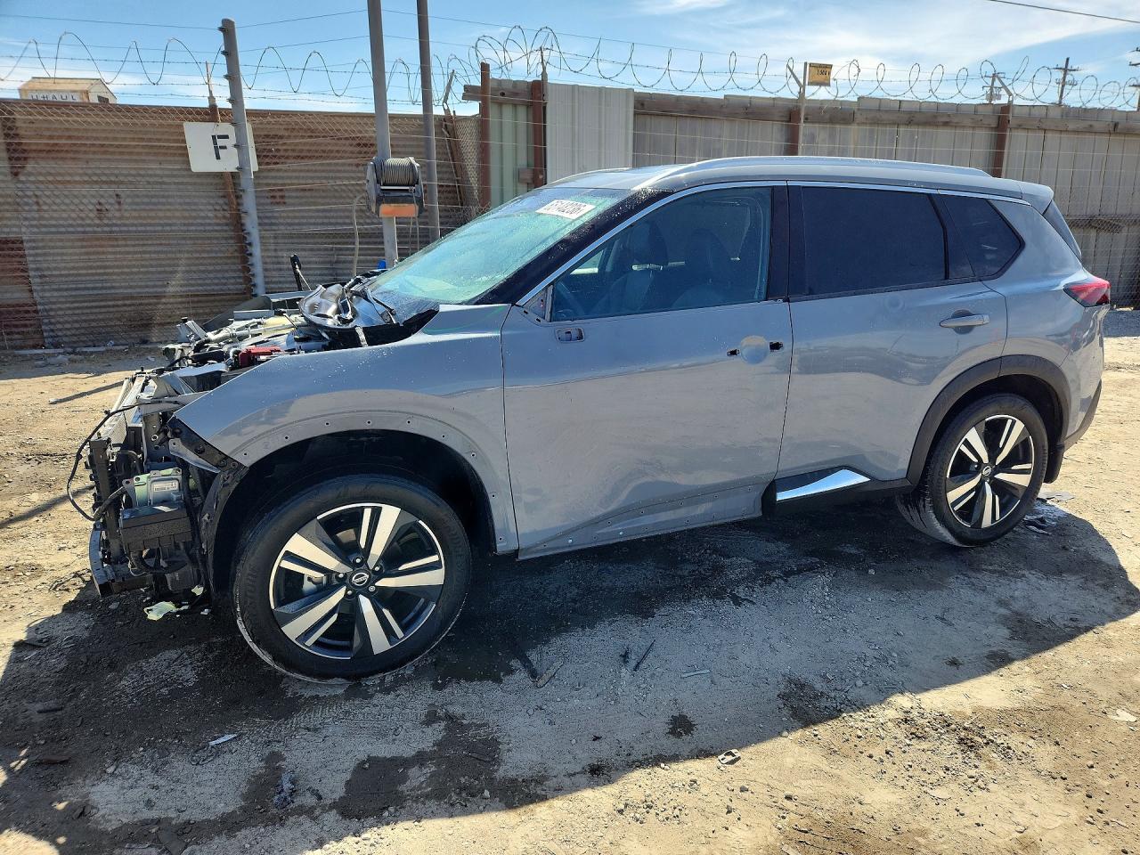 2021 NISSAN ROGUE SL