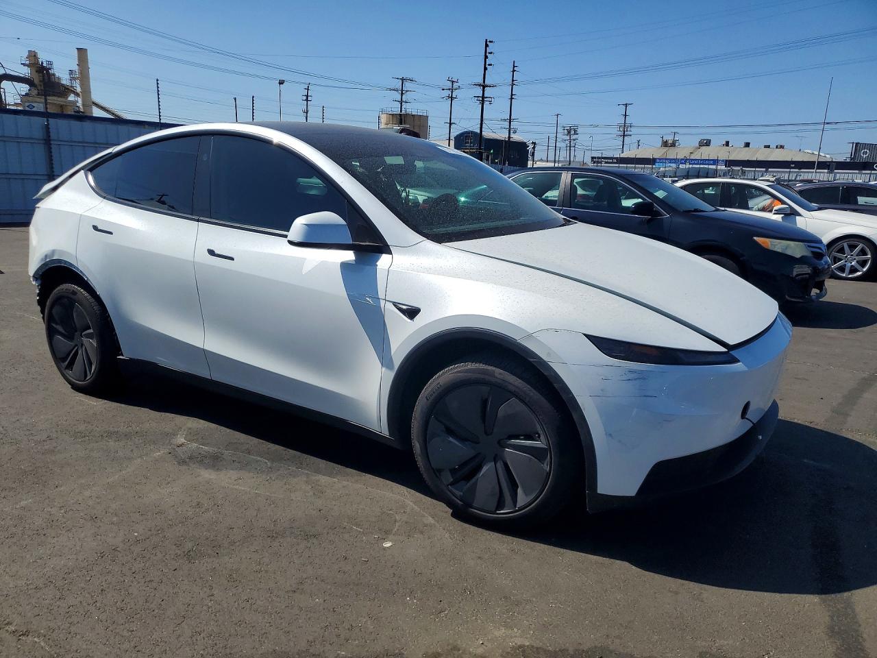 2026 TESLA MODEL Y — снимка 4