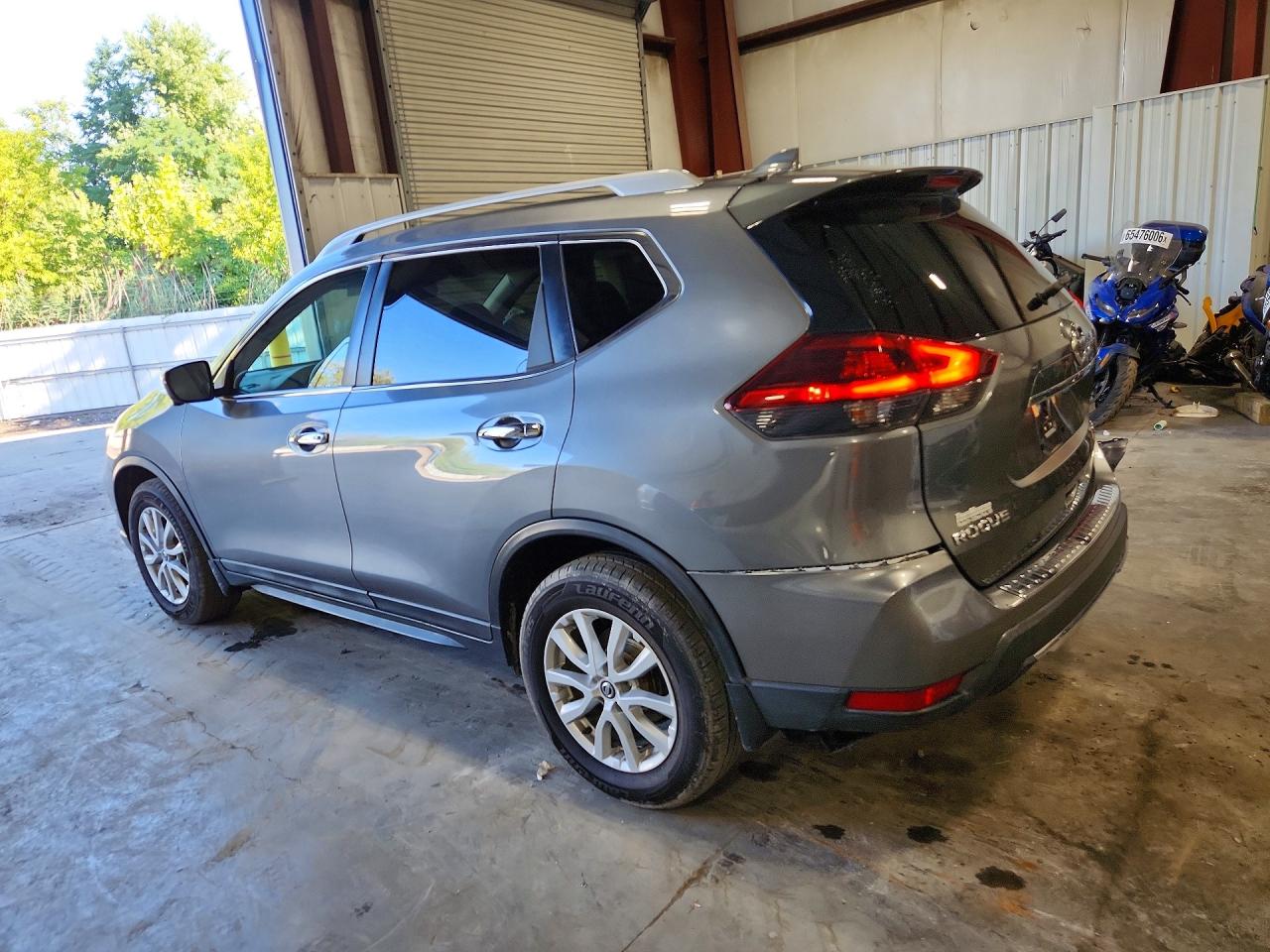 2018 NISSAN ROGUE SV — снимка 2