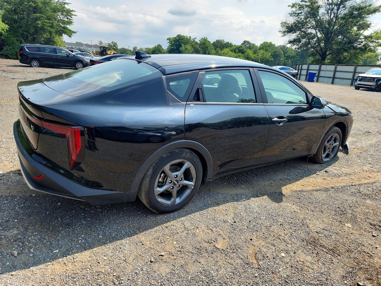 2025 KIA K4 LXS — снимка 3