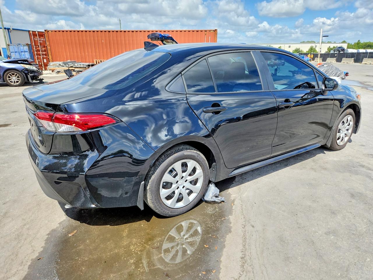 2026 TOYOTA COROLLA LE — снимка 3
