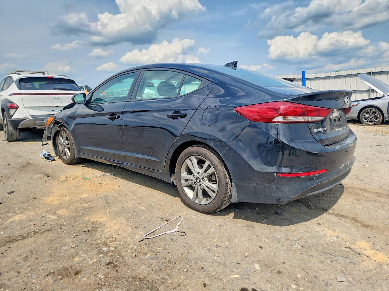 2018 HYUNDAI ELANTRA SEL — снимка 2